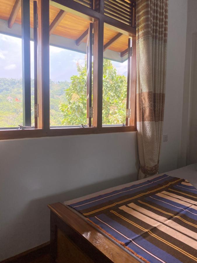 Happy Feet Diyaluma Bed & Breakfast Koslanda Exterior photo